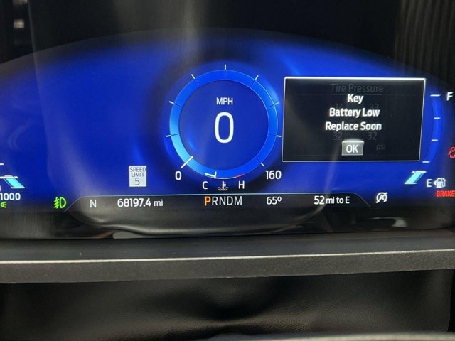 Vehicle image 28 of 38