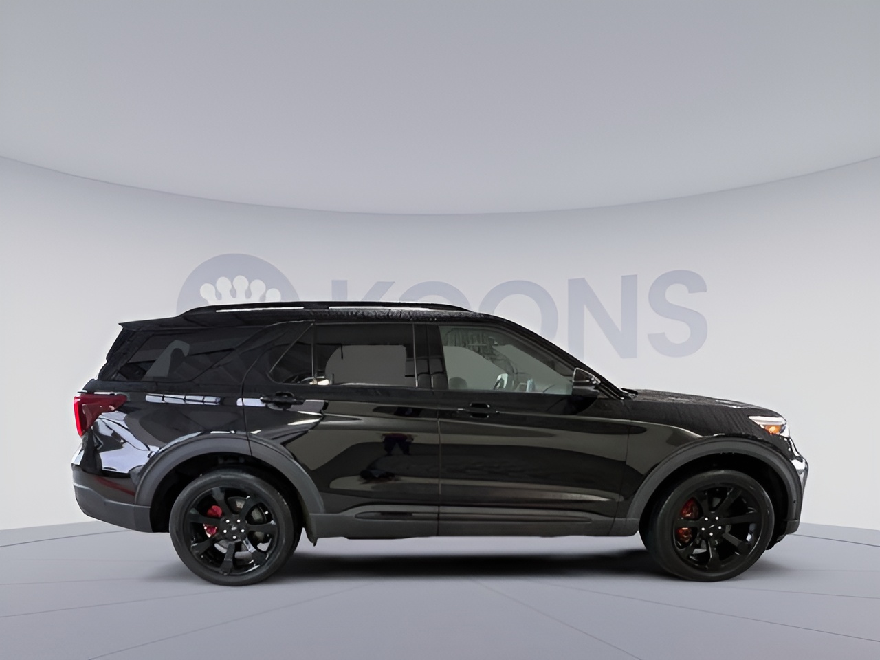 Vehicle image 34 of 38