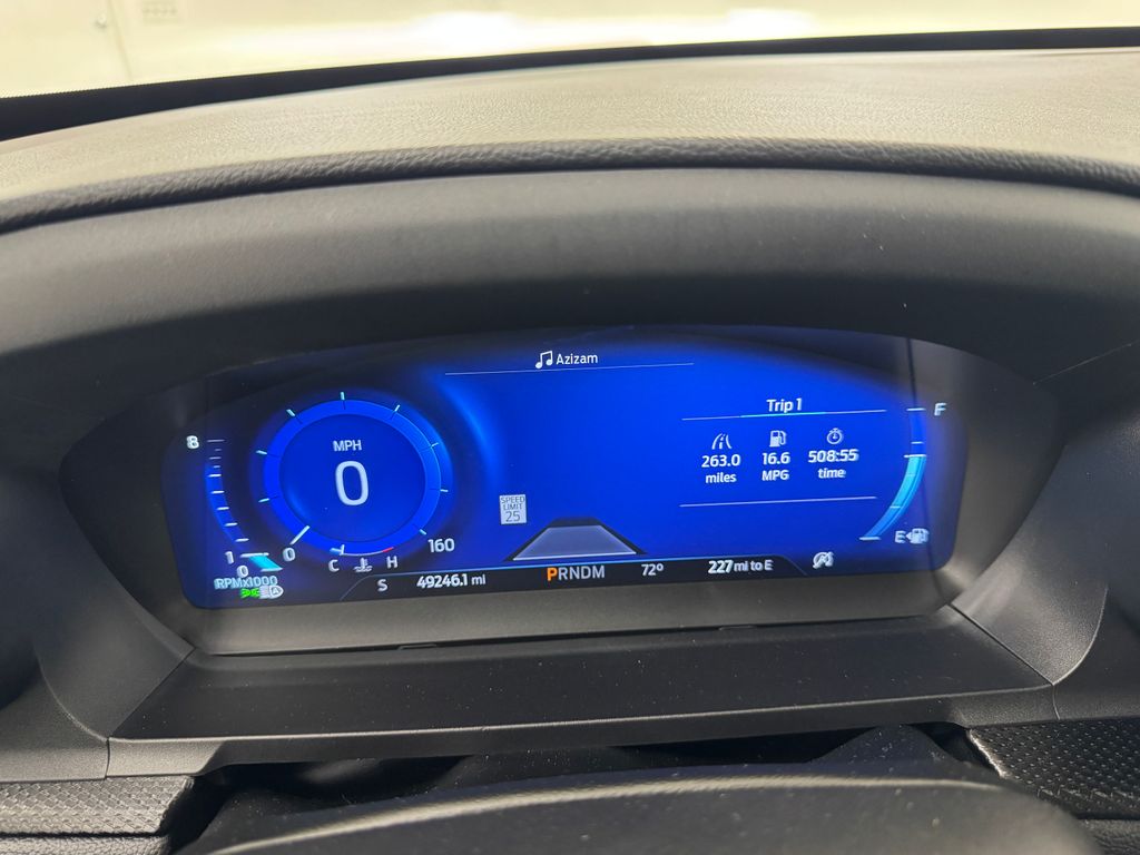 Vehicle image 22 of 43