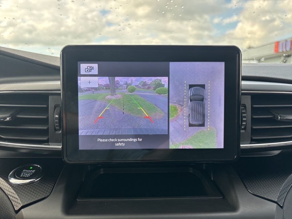 Vehicle image 29 of 50