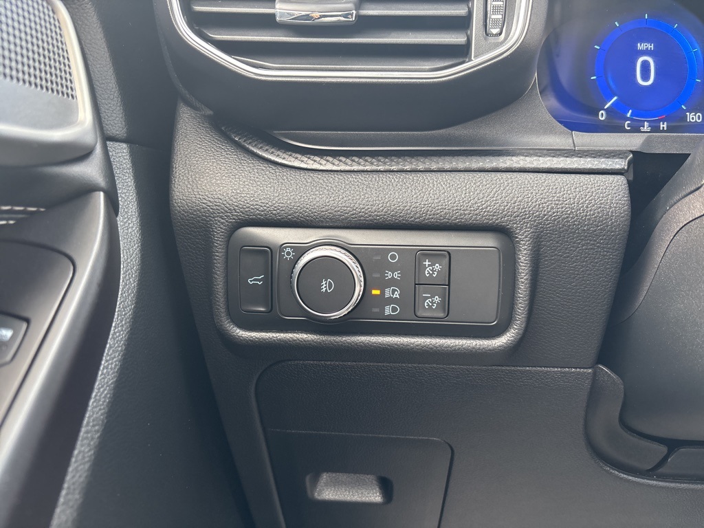 Vehicle image 26 of 50