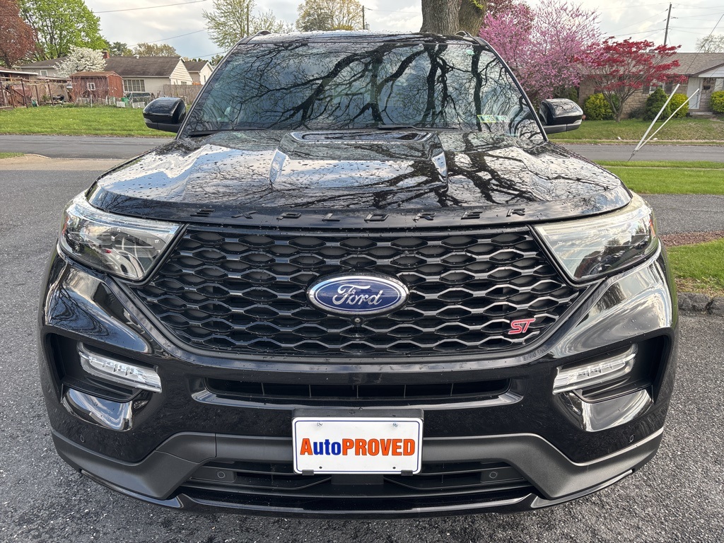 Vehicle image 8 of 50