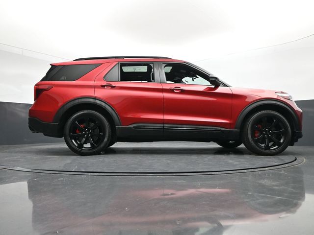 Vehicle image 10 of 57