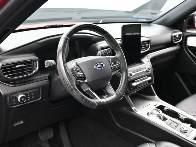 Vehicle image 31 of 57