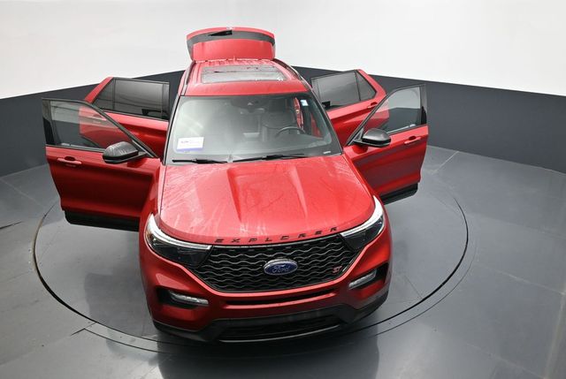 Vehicle image 5 of 57