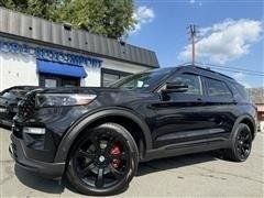 2020 Ford Explorer ST Image 3 of 51