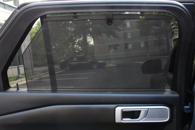 Vehicle image 25 of 60