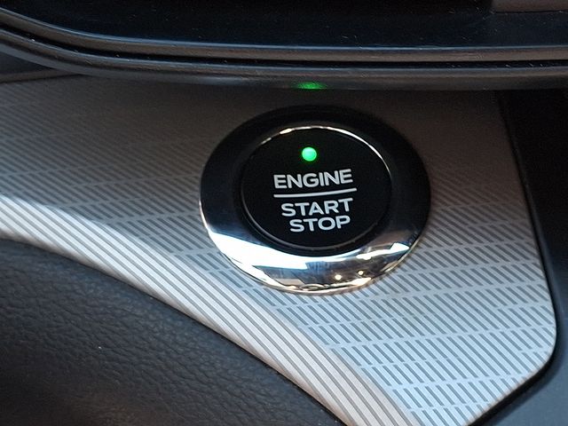 2020 Ford Explorer XLT Image 39 of 43