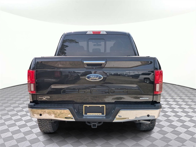 Vehicle image 7 of 32