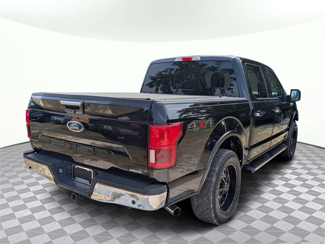 Vehicle image 6 of 32