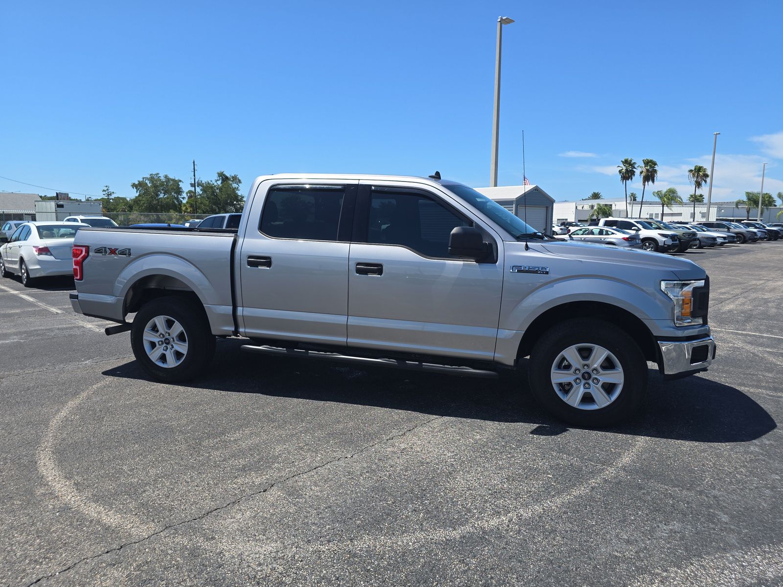 2020 Ford F-150 XLT Image 1 of 28