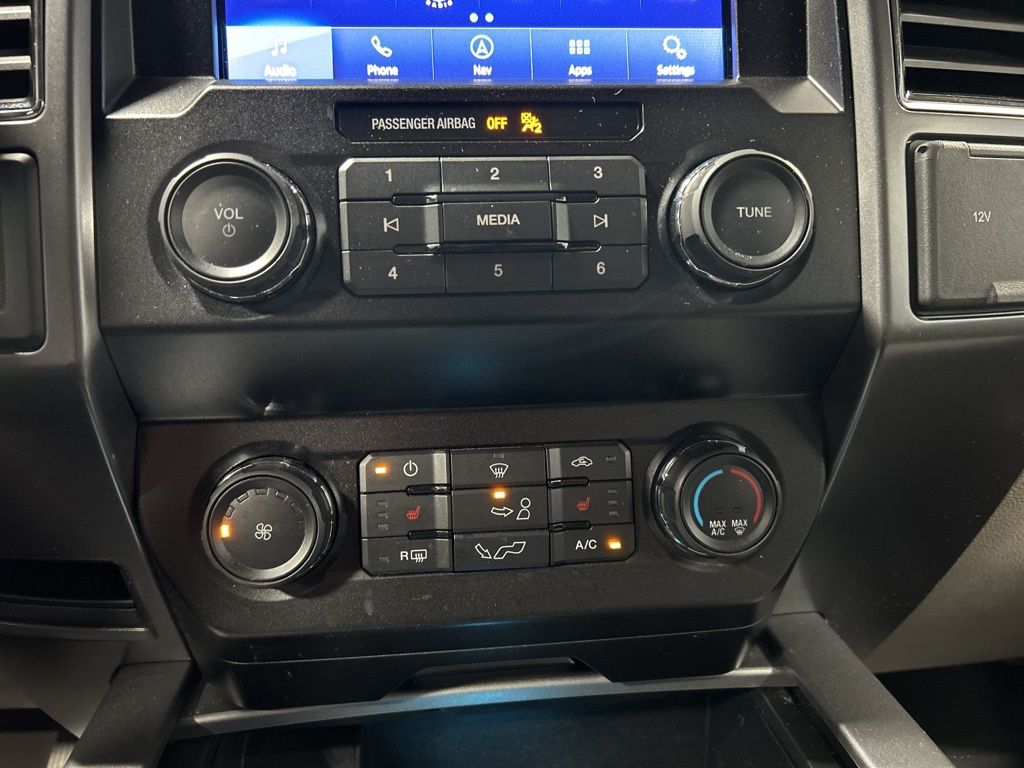 2020 Ford F-150 XLT Image 27 of 38