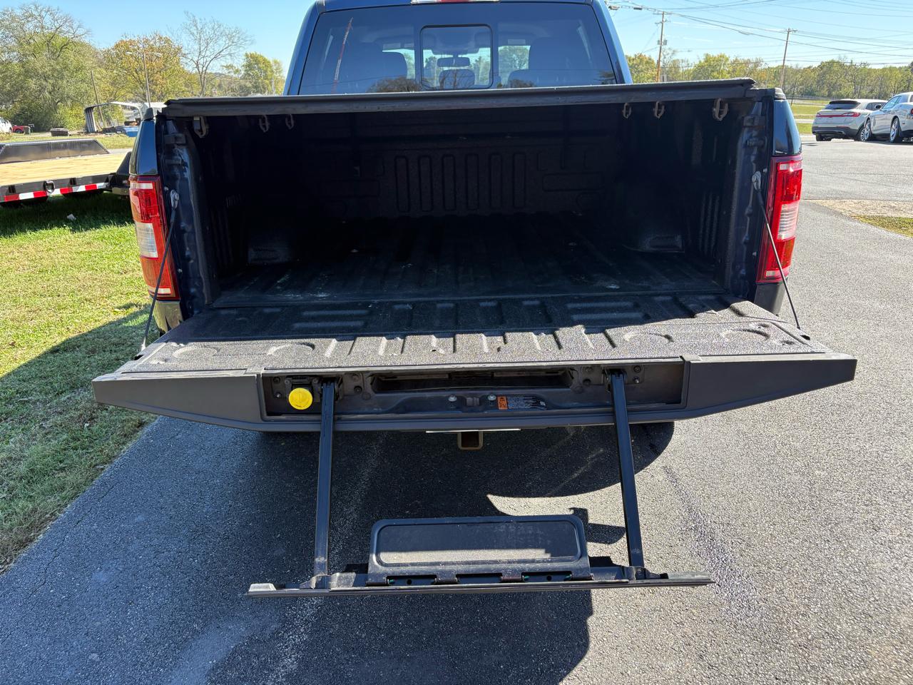 2020 Ford F-150 XLT Image 11 of 29