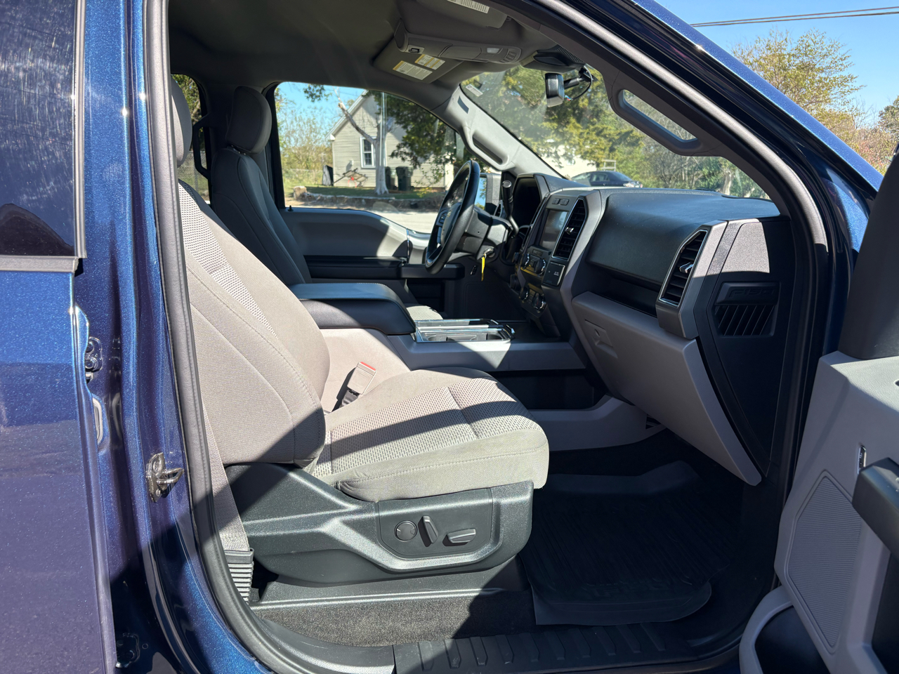 2020 Ford F-150 XLT Image 14 of 29