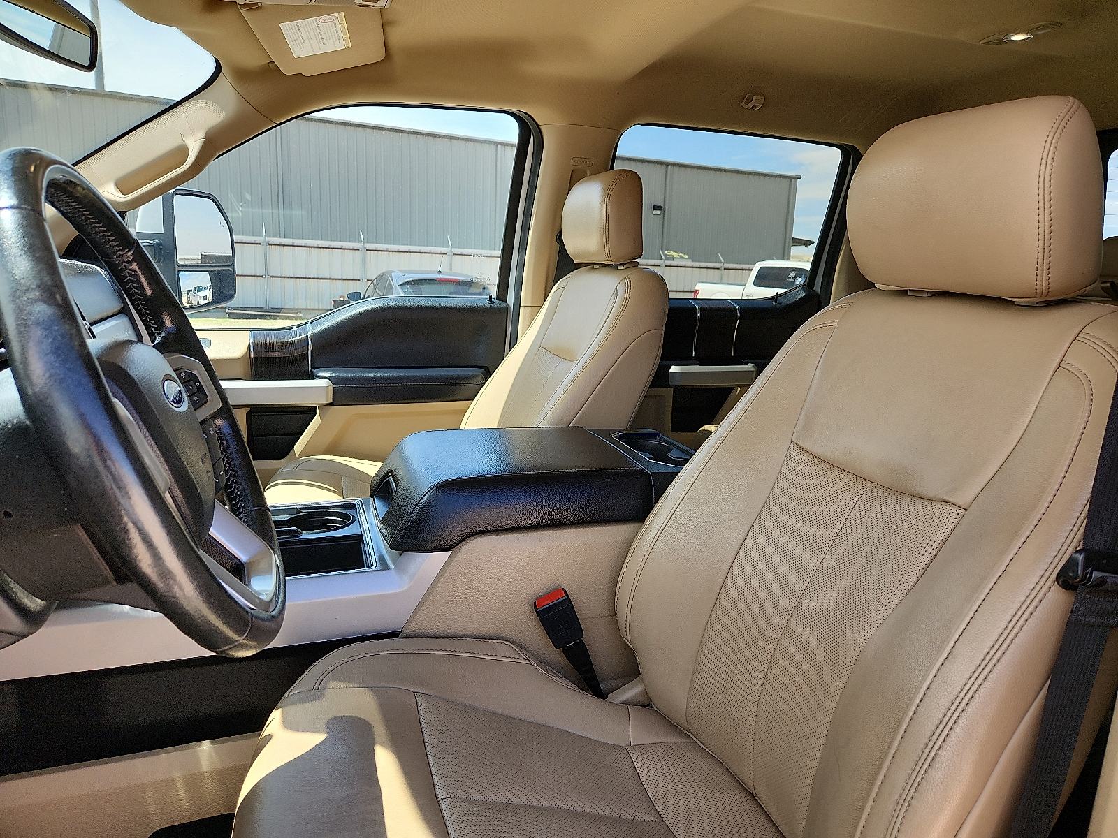 Vehicle image 12 of 20