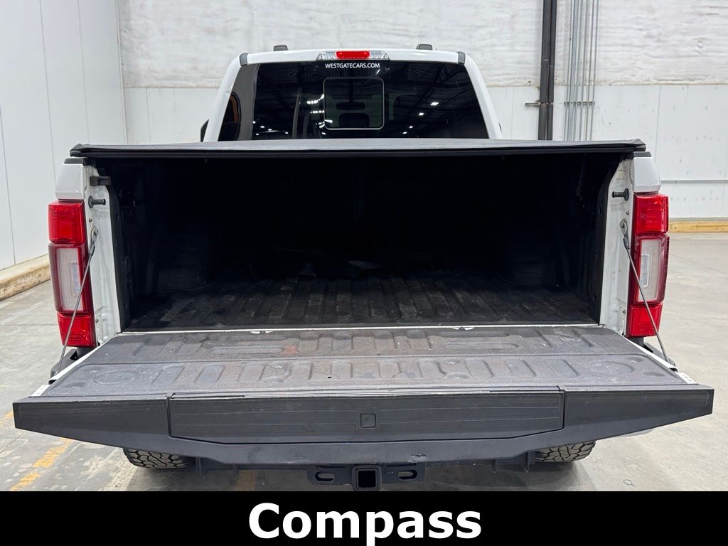 Vehicle image 9 of 41