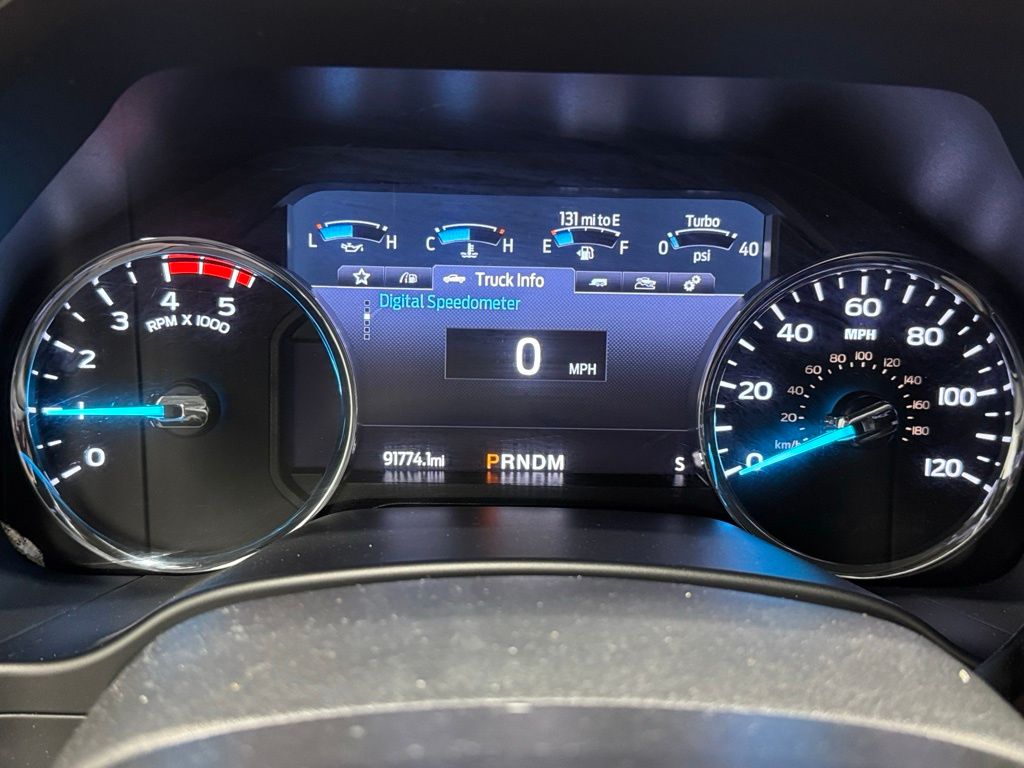 Vehicle image 17 of 41