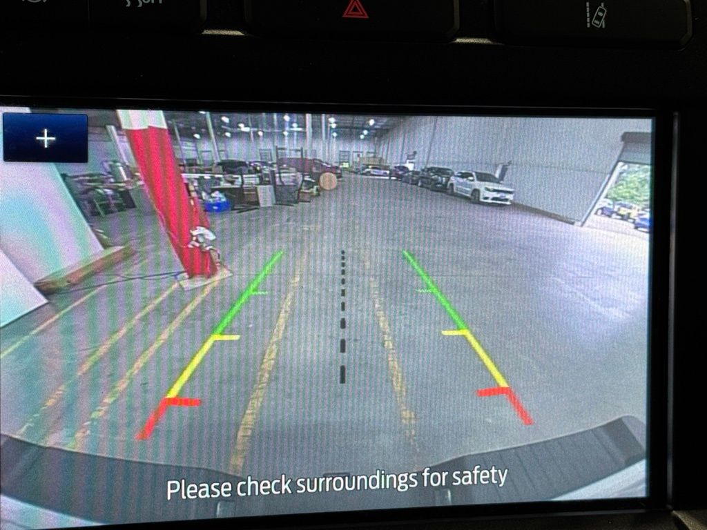Vehicle image 20 of 41