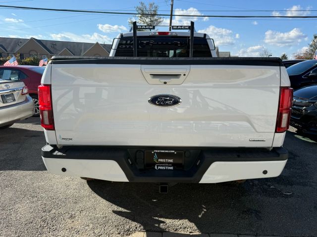 2020 Ford F-150 Lariat Image 6 of 12