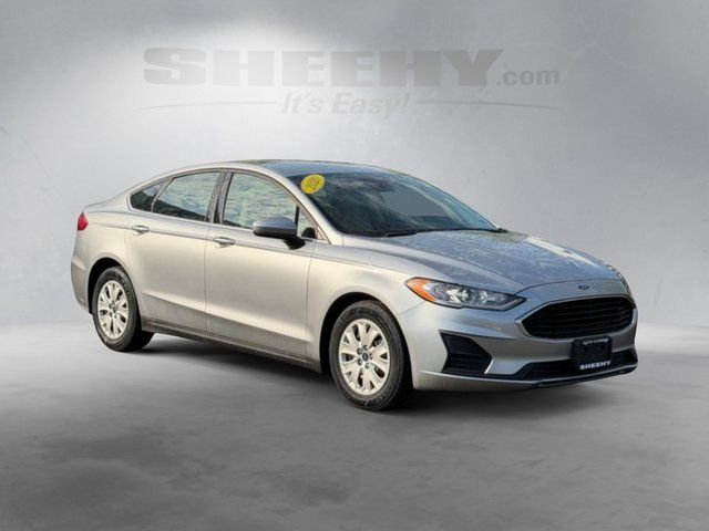 2020 Ford Fusion S Image 3 of 40