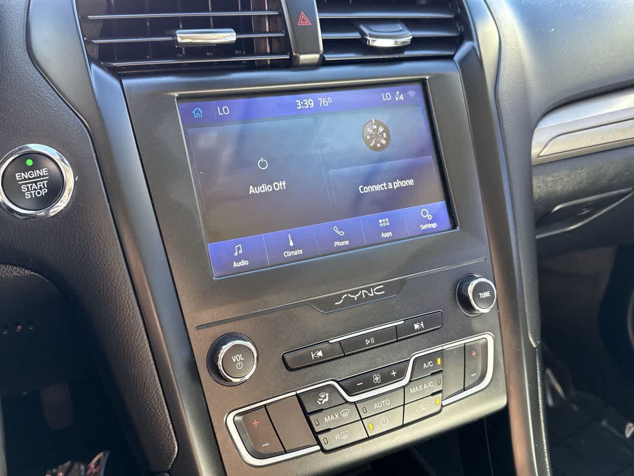 2020 Ford Fusion SE Image 18 of 24