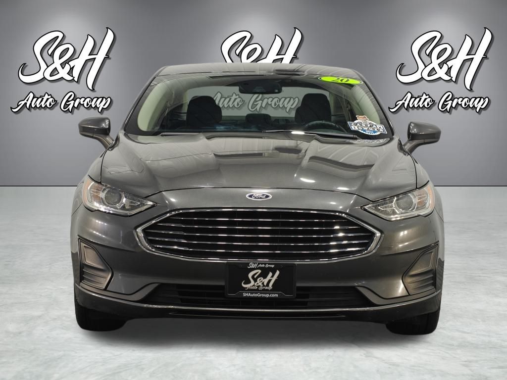 2020 Ford Fusion SE Image 2 of 49