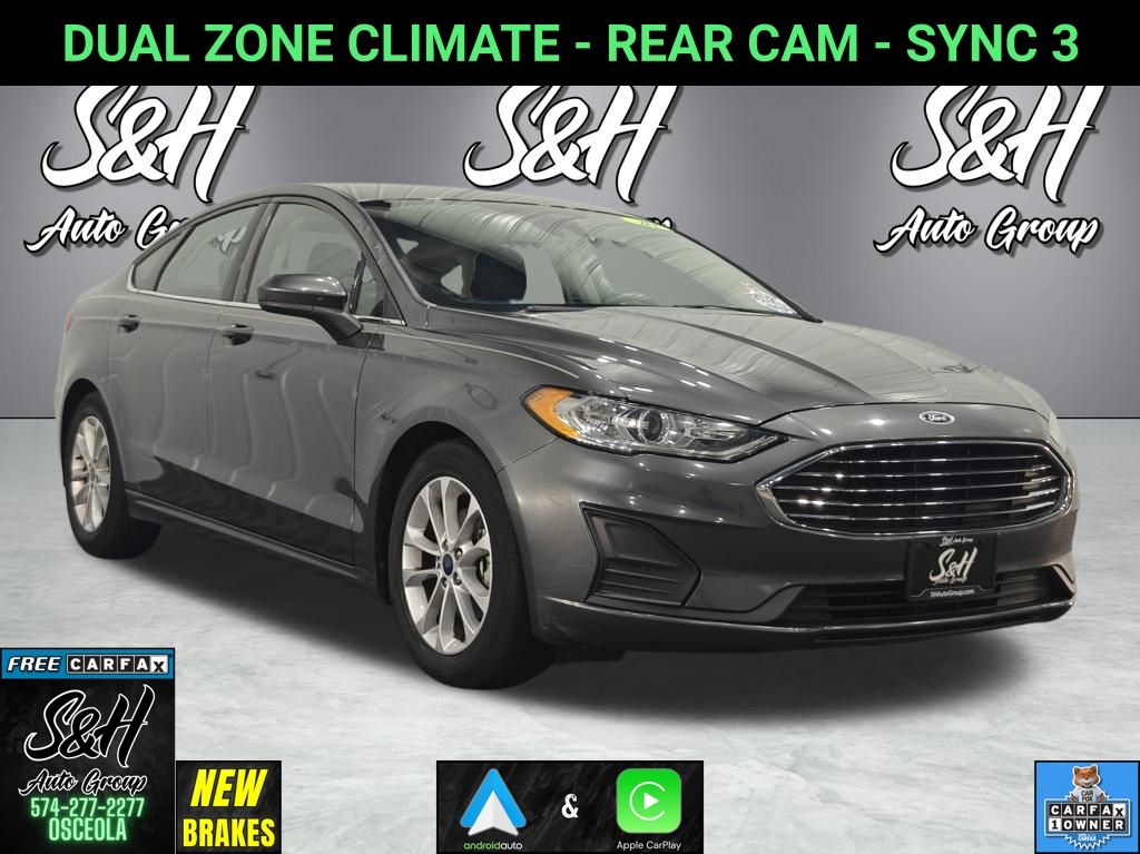 2020 Ford Fusion SE Image 4 of 49