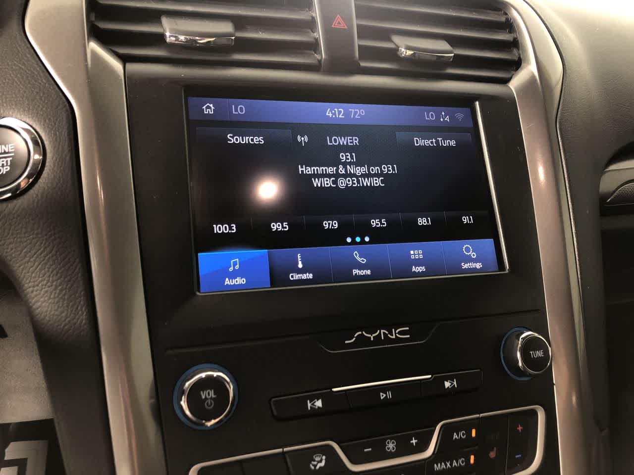 2020 Ford Fusion SE Image 18 of 21