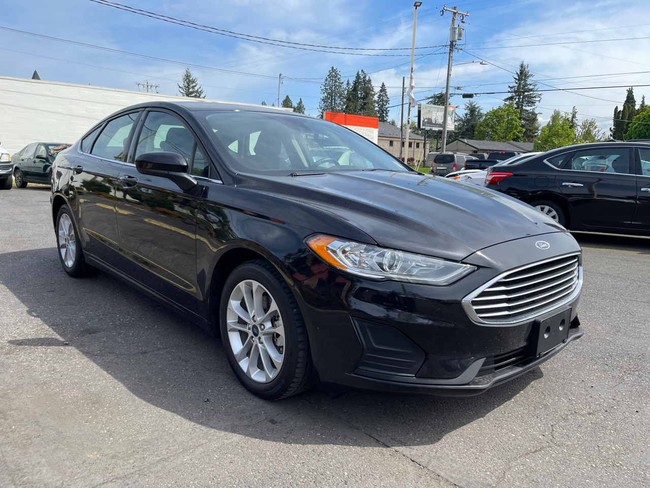 Vehicle image 4 of 32