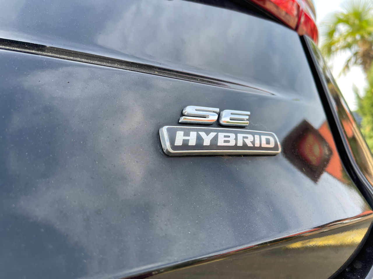 Vehicle image 11 of 32
