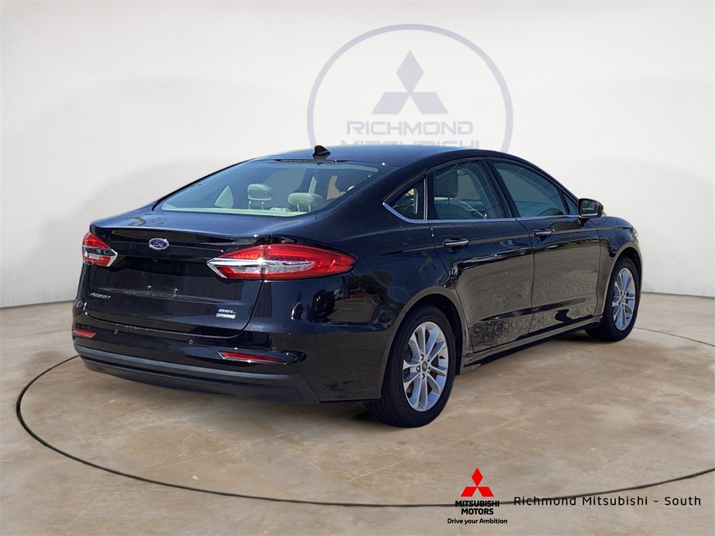 Vehicle image 5 of 15