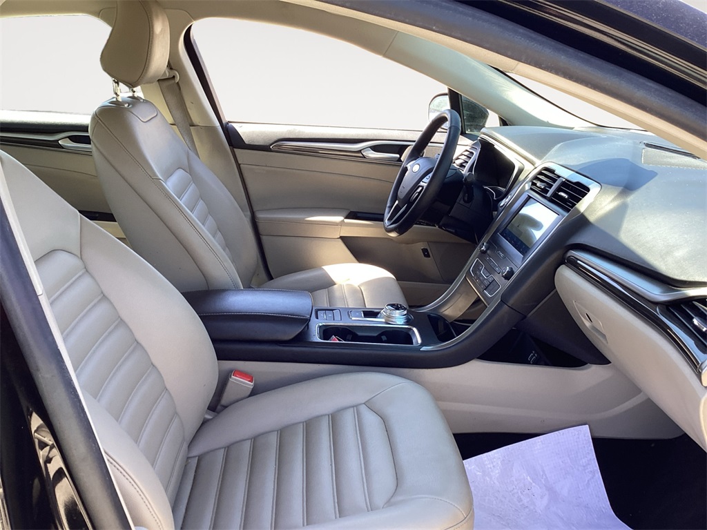 Vehicle image 15 of 15