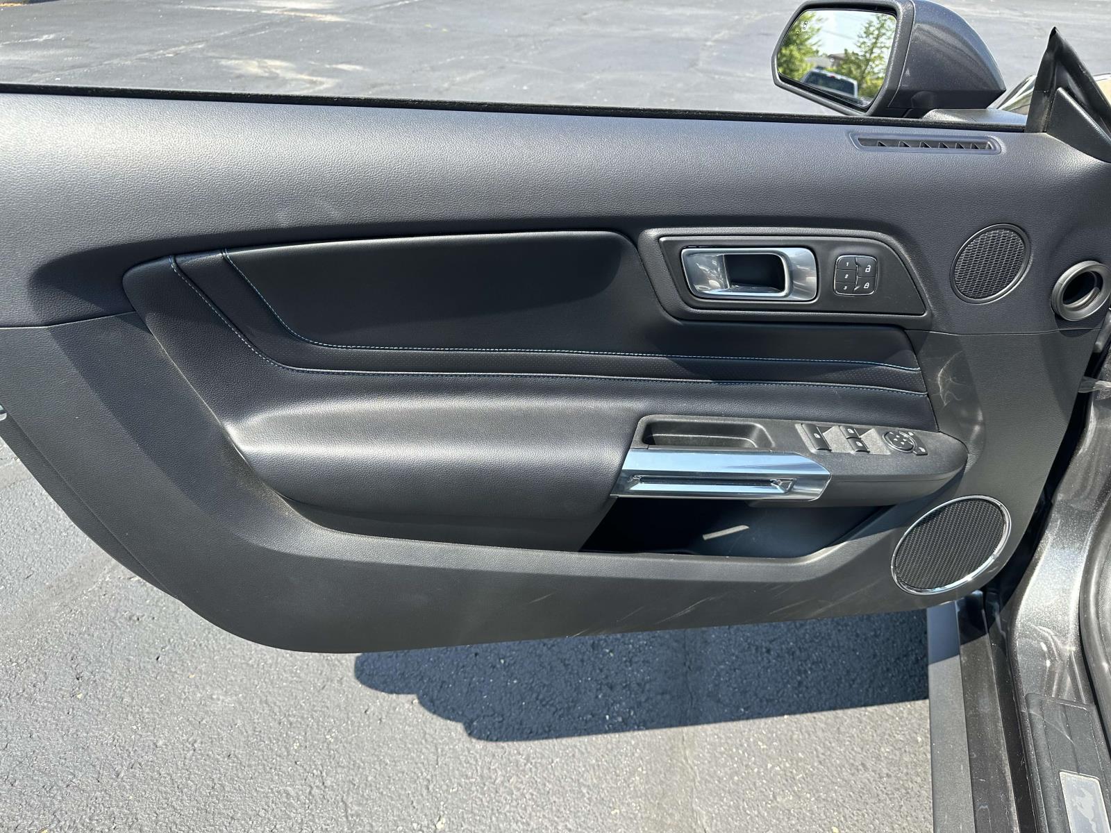 2020 Ford Mustang GT Premium Image 14 of 20