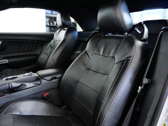 2020 Ford Mustang EcoBoost Premium Image 14 of 25