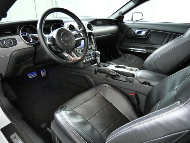 2020 Ford Mustang EcoBoost Premium Image 4 of 25