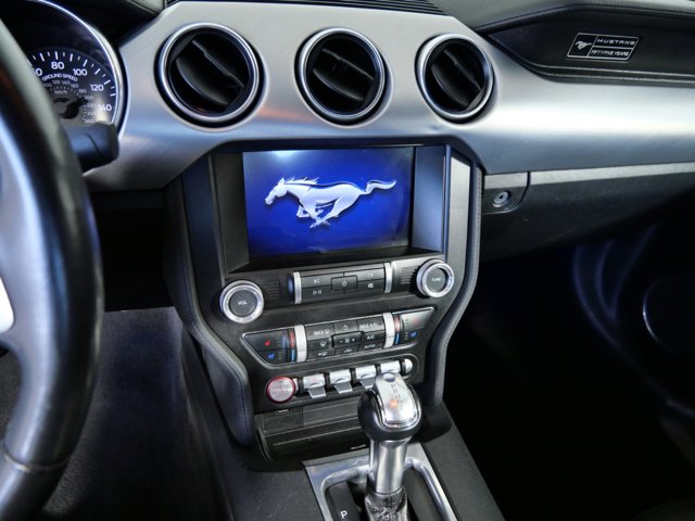 2020 Ford Mustang EcoBoost Premium Image 17 of 25