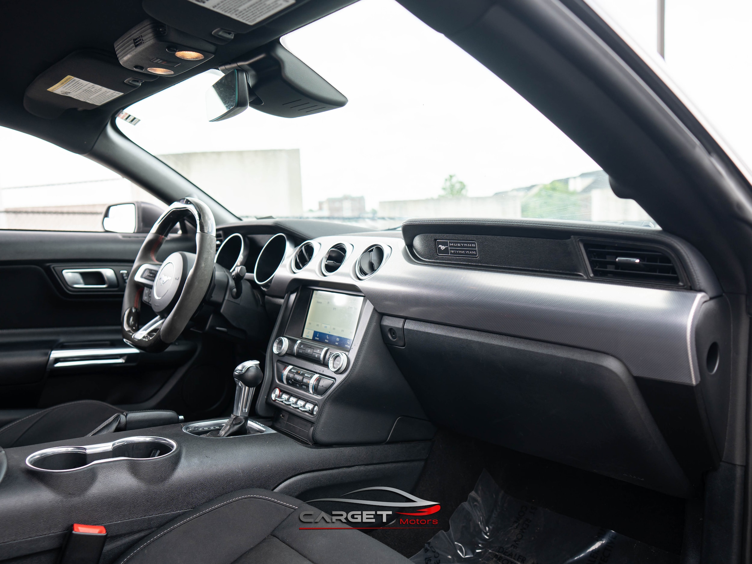 Vehicle image 12 of 46