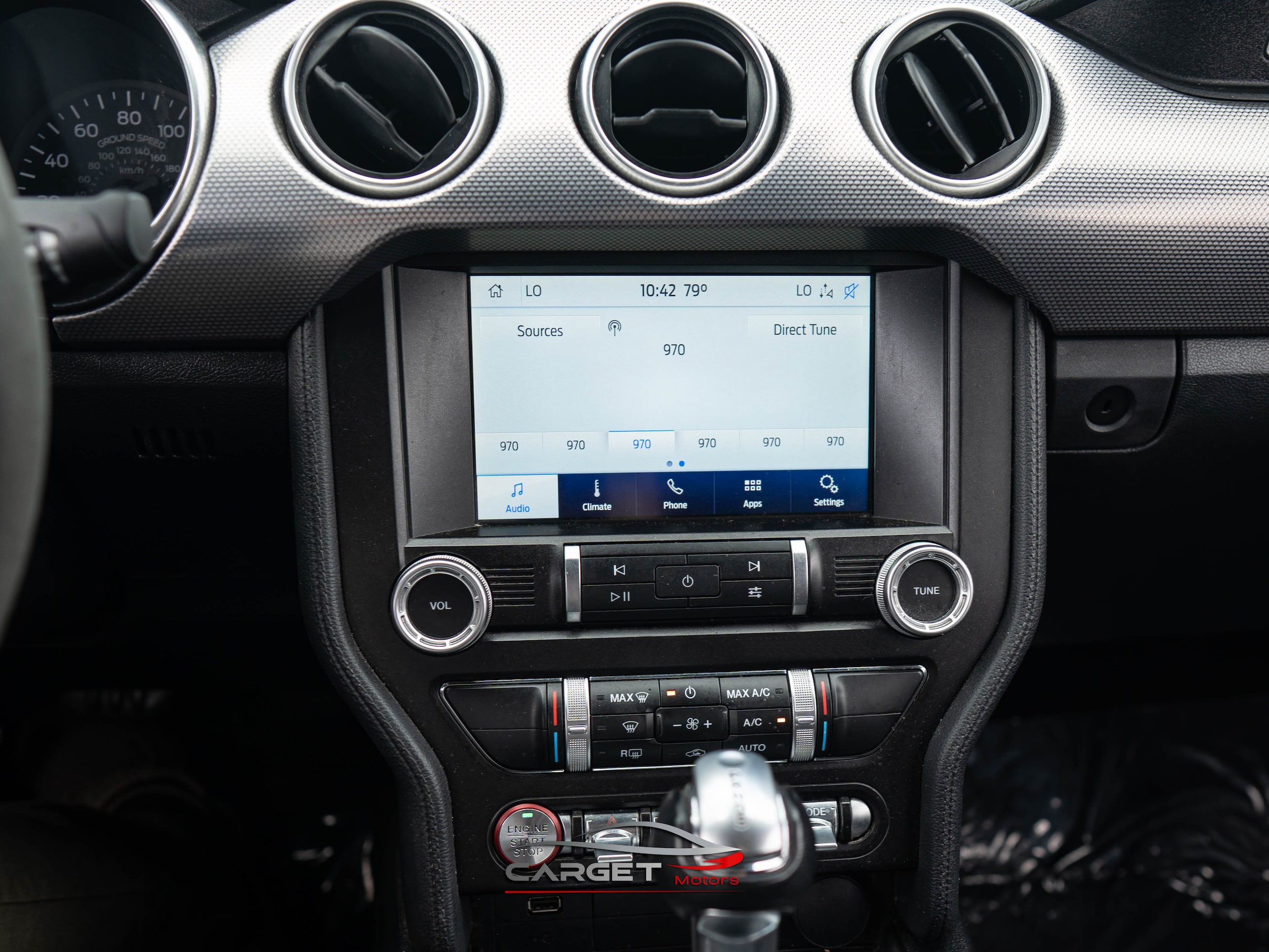Vehicle image 24 of 46