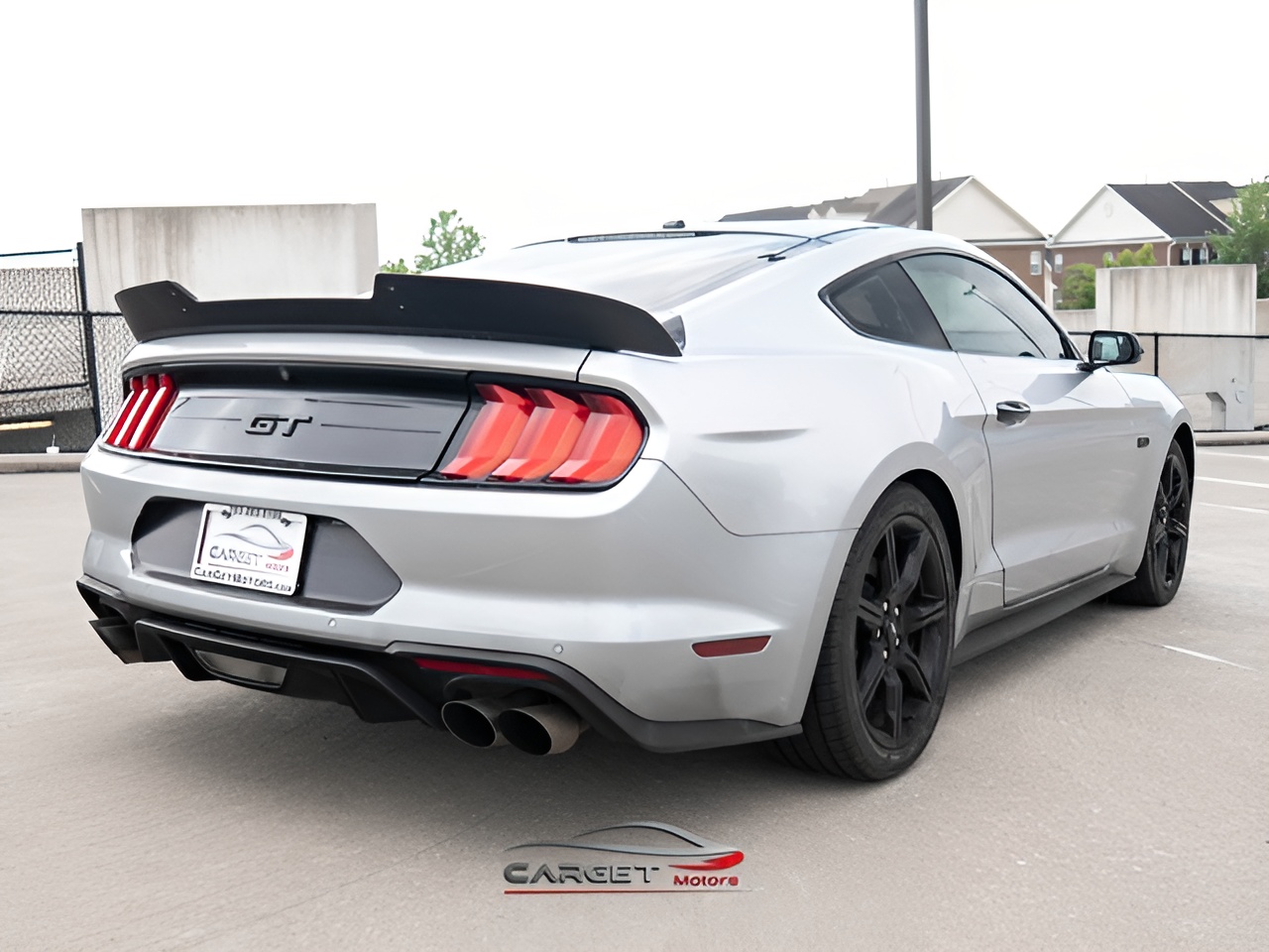 Vehicle image 43 of 46