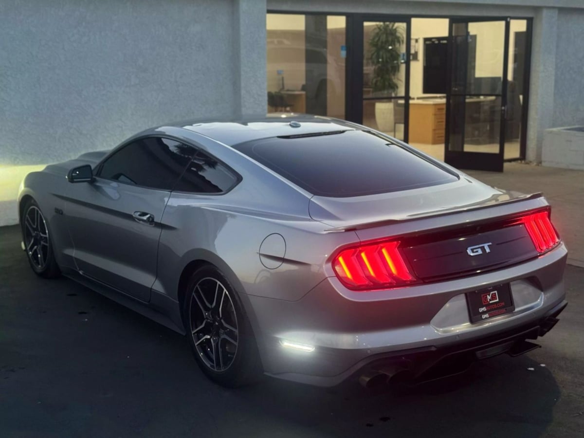 Vehicle image 6 of 35