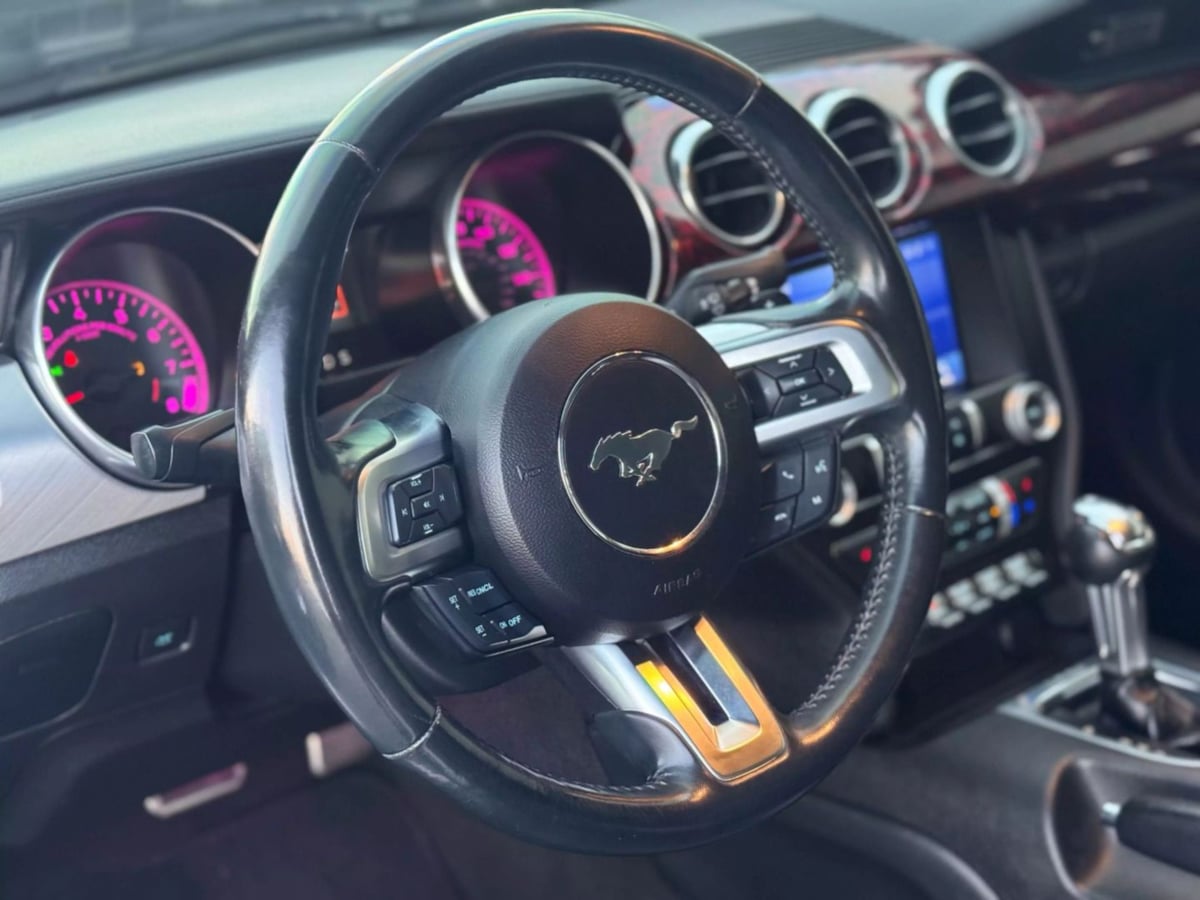 Vehicle image 16 of 35