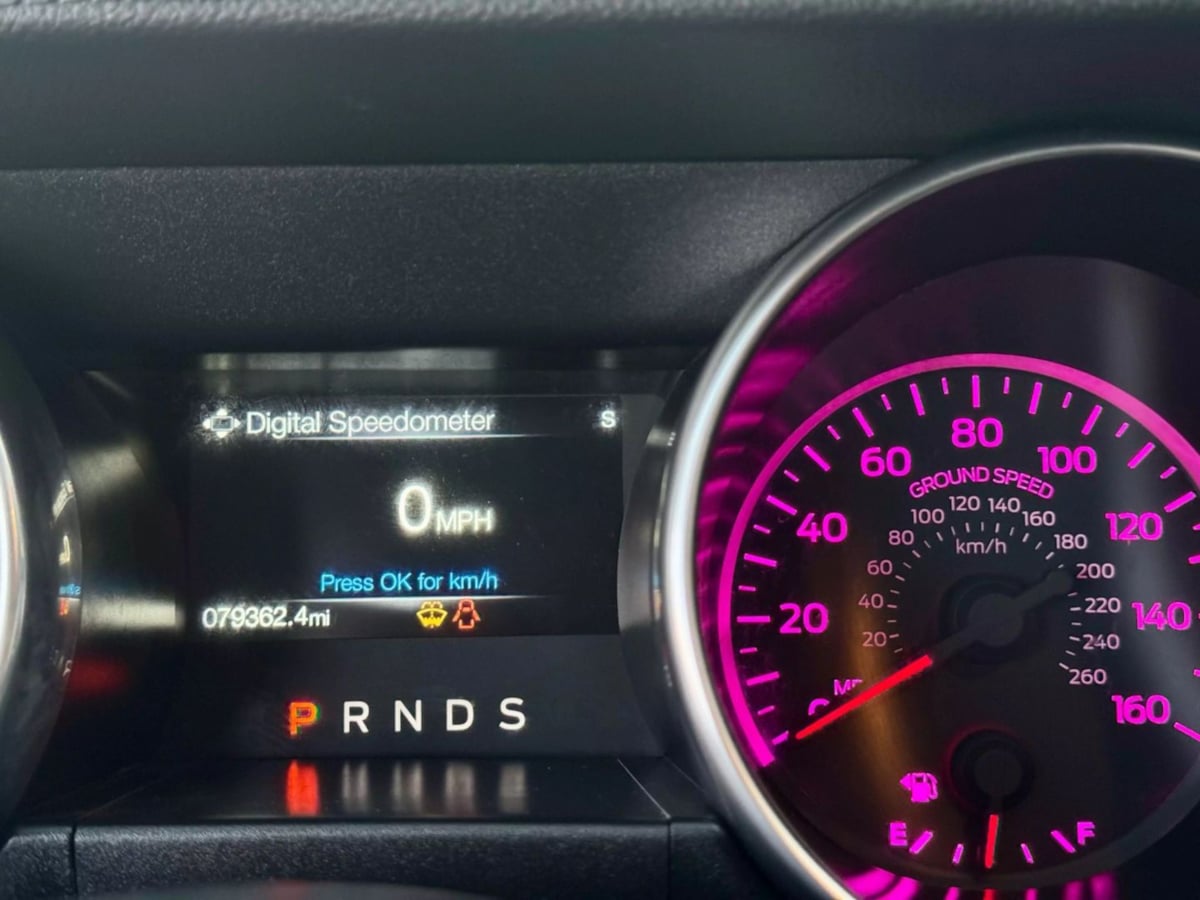 Vehicle image 19 of 35