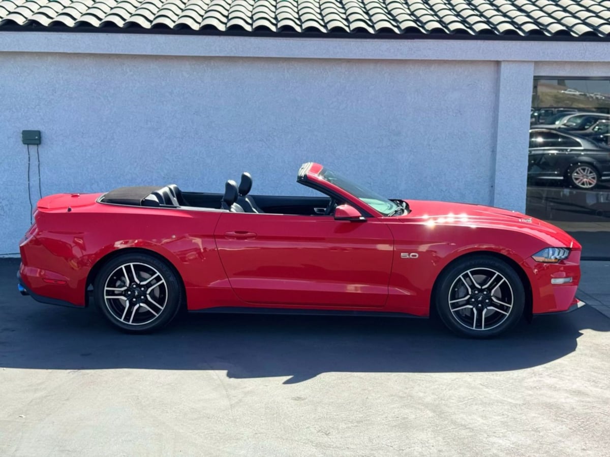 Vehicle image 5 of 32