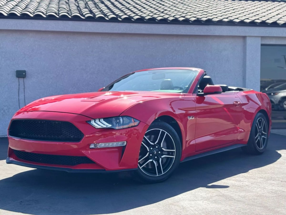 Vehicle image 2 of 32