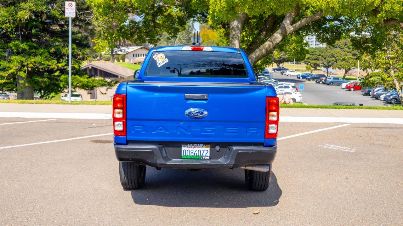 Vehicle image 8 of 28