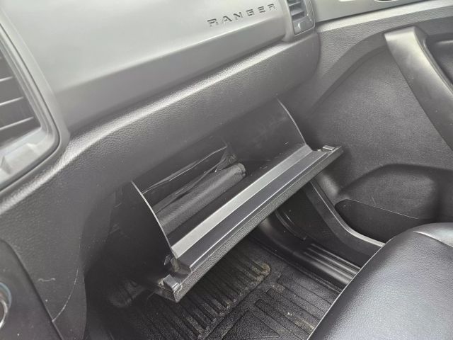 Vehicle image 47 of 59