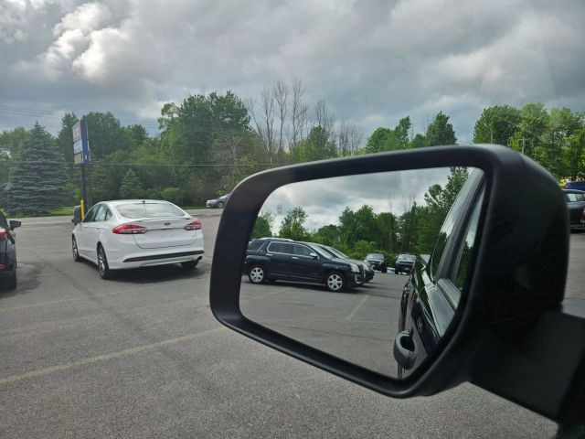 Vehicle image 52 of 59