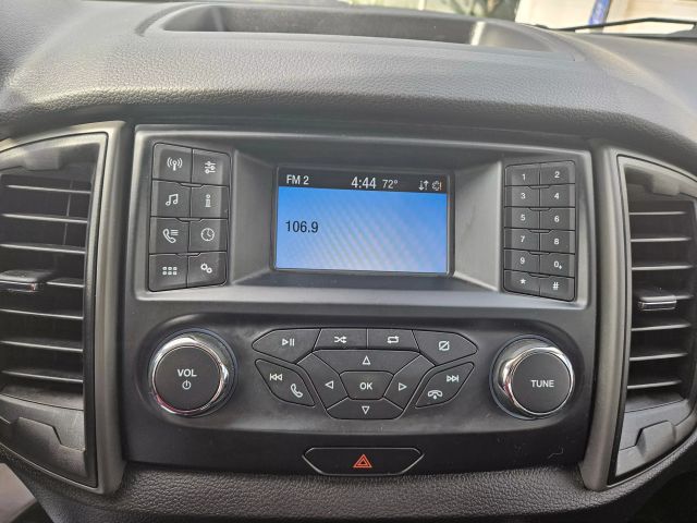 Vehicle image 37 of 59
