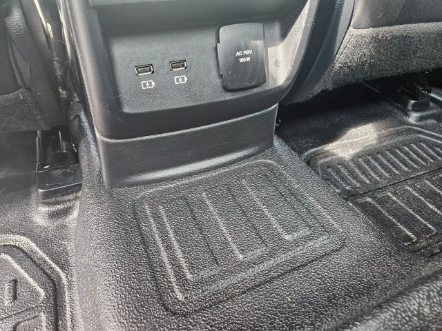 Vehicle image 29 of 59