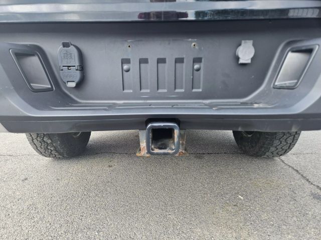 Vehicle image 18 of 59